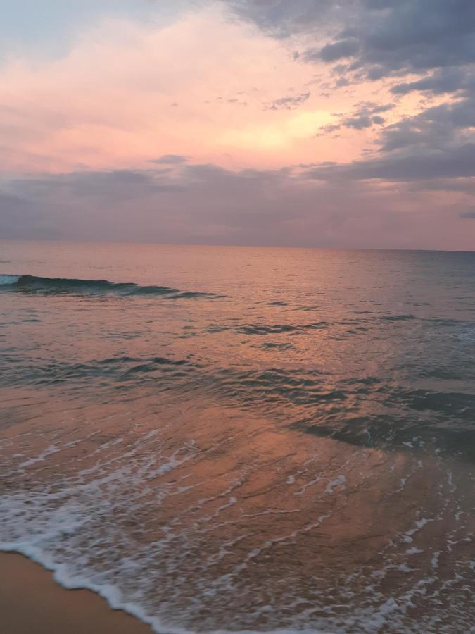 Fronte Mare Lägenhet Avola Exteriör bild